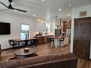 37 S Rodney St, Unit SI ID1492822P in Helena, MT - Foto de edificio - Building Photo