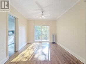 95 Chatsworth Dr in Toronto, ON - Building Photo - Building Photo