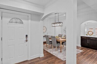 3330 Courtyard Pl in Farmers Branch, TX - Building Photo - Building Photo