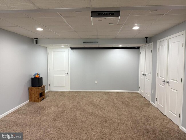 35 Shelton Dr in Royersford, PA - Building Photo - Building Photo