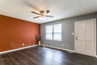 663 Raymond Dr in Wendell, NC - Building Photo - Building Photo