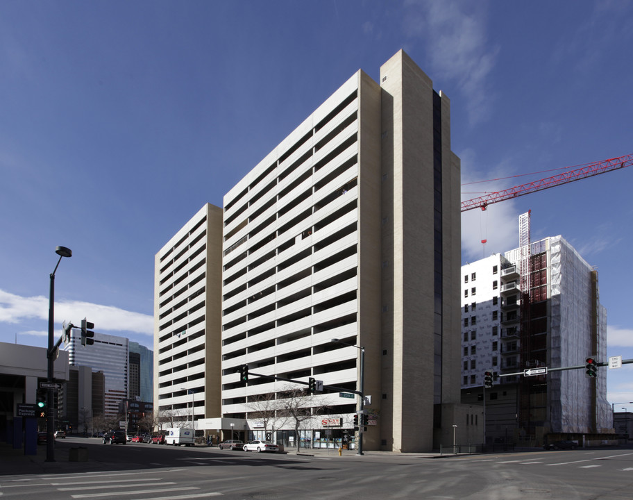 Halcyon House in Denver, CO - Building Photo