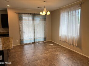 3330 E Russell St in Mesa, AZ - Building Photo - Building Photo