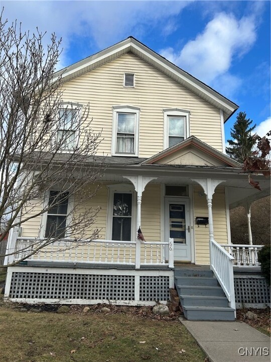 66 Lincoln Ave in Cortland, NY - Building Photo