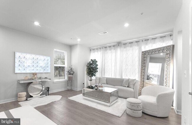 43785 Transit Sq in Ashburn, VA - Building Photo - Building Photo