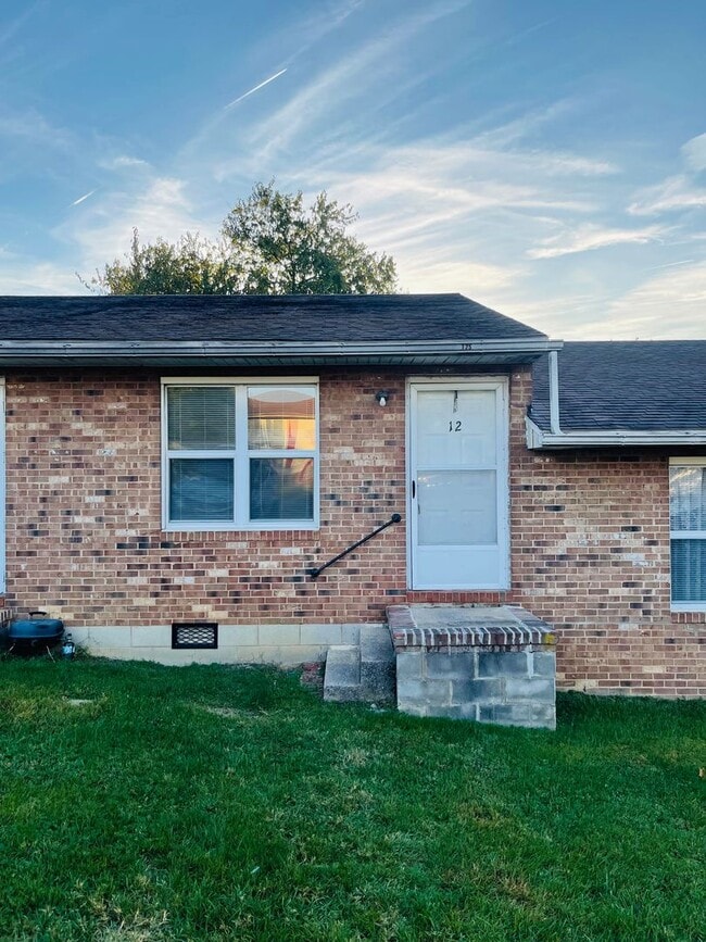 property at 121 Morningside Dr