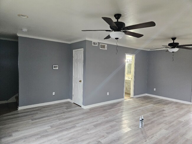 1903 Rosary Dr in New Orleans, LA - Foto de edificio - Building Photo