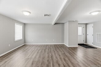 1614 NY-9G in Hyde Park, NY - Building Photo - Building Photo