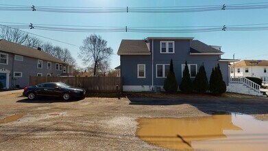43 Edgewater Ave in Shrewsbury, MA - Building Photo - Building Photo
