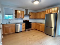 146 Trenton St, Unit 2 in Boston, MA - Building Photo - Building Photo