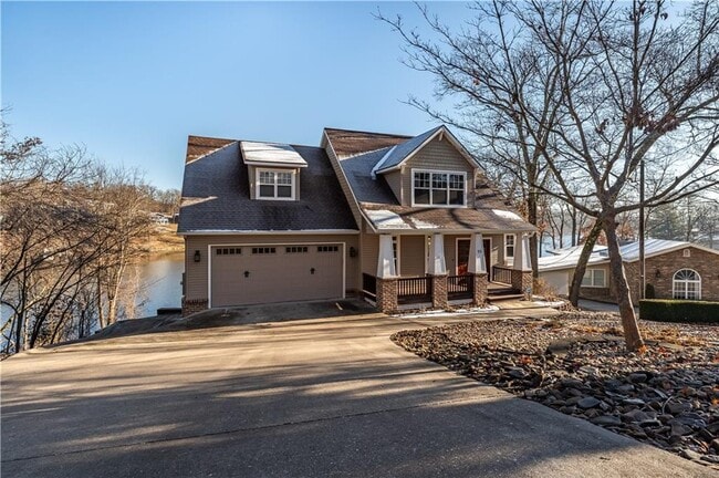 property at 55 Purfleet Dr