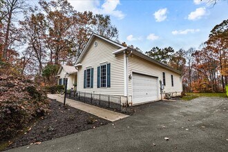 94 Cherry Hill Dr in Stafford, VA - Building Photo - Building Photo