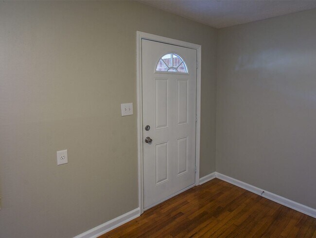 3710 Elm Park Rd in Memphis, TN - Building Photo - Building Photo