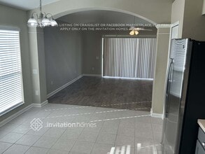 12326 Cedarfield Dr, Unit D102 in Riverview, FL - Foto de edificio - Building Photo