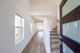 108 Allegro Dr in Hutto, TX - Building Photo - Building Photo