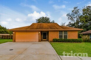 6047 Carla Ct in Jacksonville, FL - Building Photo