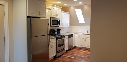 1045 Marquette St in La Salle, IL - Building Photo - Building Photo