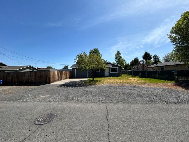 property at 2434 SW 29th St
