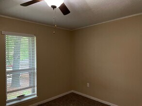 708 Honeysuckle in White Oak, TX - Building Photo - Building Photo