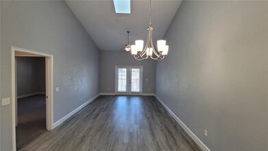 1088 NW 126 Way in Newberry, FL - Building Photo - Building Photo