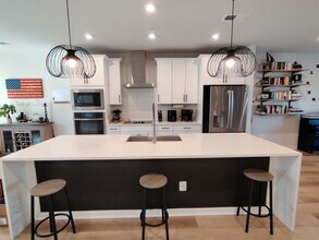 12110 Loblolly Dr in Fairfax, VA - Building Photo - Building Photo