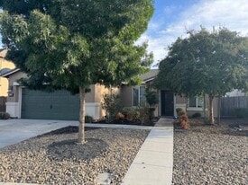 140 Feverfew St in Manteca, CA - Building Photo