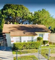 716 W 5th St in West Palm Beach, FL - Building Photo
