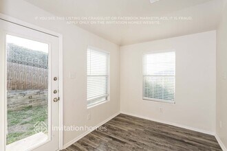 1961 Courtside Dr in Grand Prairie, TX - Building Photo - Building Photo