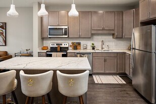 Slate  Age 55 Plus Active Community in Des Moines, IA - Building Photo