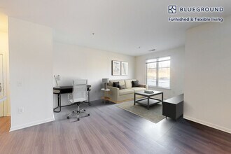 152 Shipyard Dr in Hingham, MA - Building Photo - Building Photo