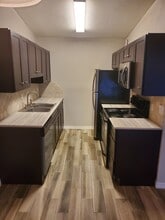 826 Hardy Springs Cir, Unit C in Mcalester, OK - Building Photo - Building Photo