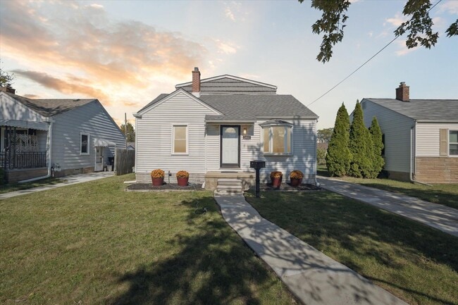 property at 1032 Hudson St