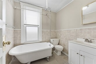 332 Goddard Rd in Wyandotte, MI - Building Photo - Building Photo