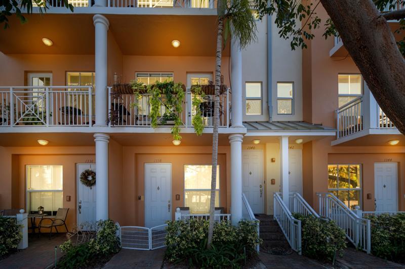 1340 SW 2nd Ct in Fort Lauderdale, FL - Building Photo