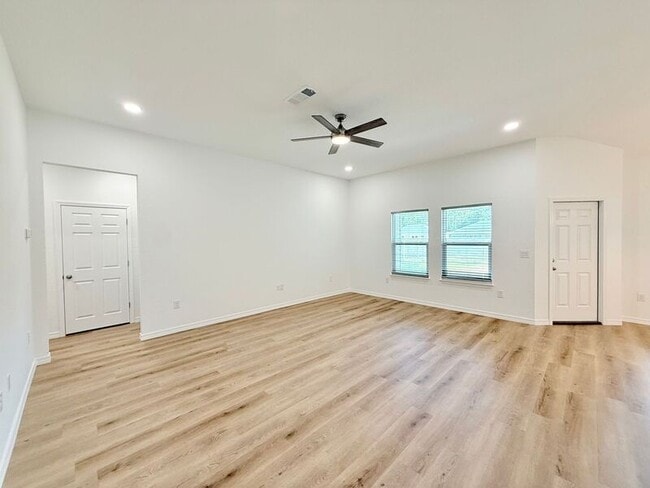 3384 Hudson Bend in Milton, FL - Building Photo - Building Photo