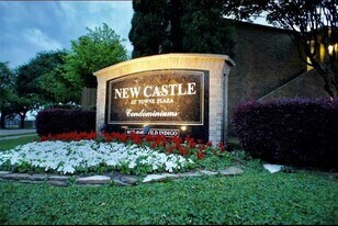 4635 Wild Indigo St in Houston, TX - Building Photo