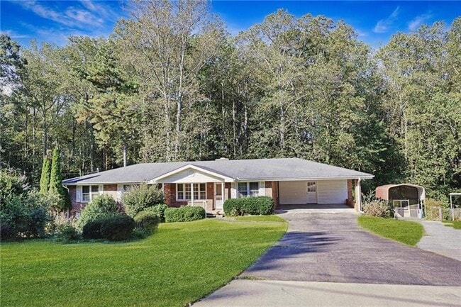 property at 835 Tranquil Dr