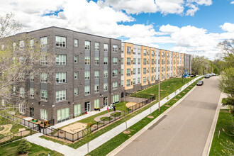 Rise on 7 in St. Louis Park, MN - Building Photo - Building Photo