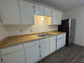 1379 W Mc Neill in Stephenville, TX - Building Photo - Building Photo