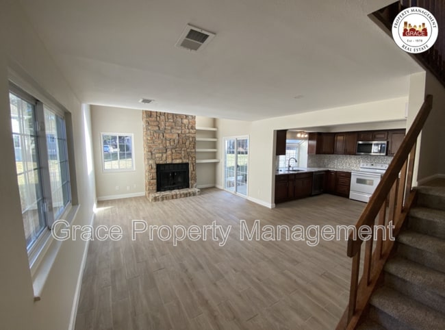 12430 E Pacific Cir in Aurora, CO - Building Photo - Building Photo
