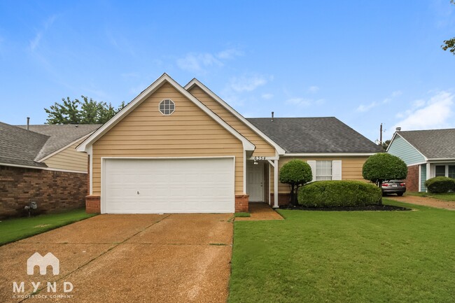6354 Amanda Oaks Cir N