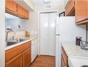 9971 Quail Blvd, Unit 0821 in Austin, TX - Building Photo - Building Photo