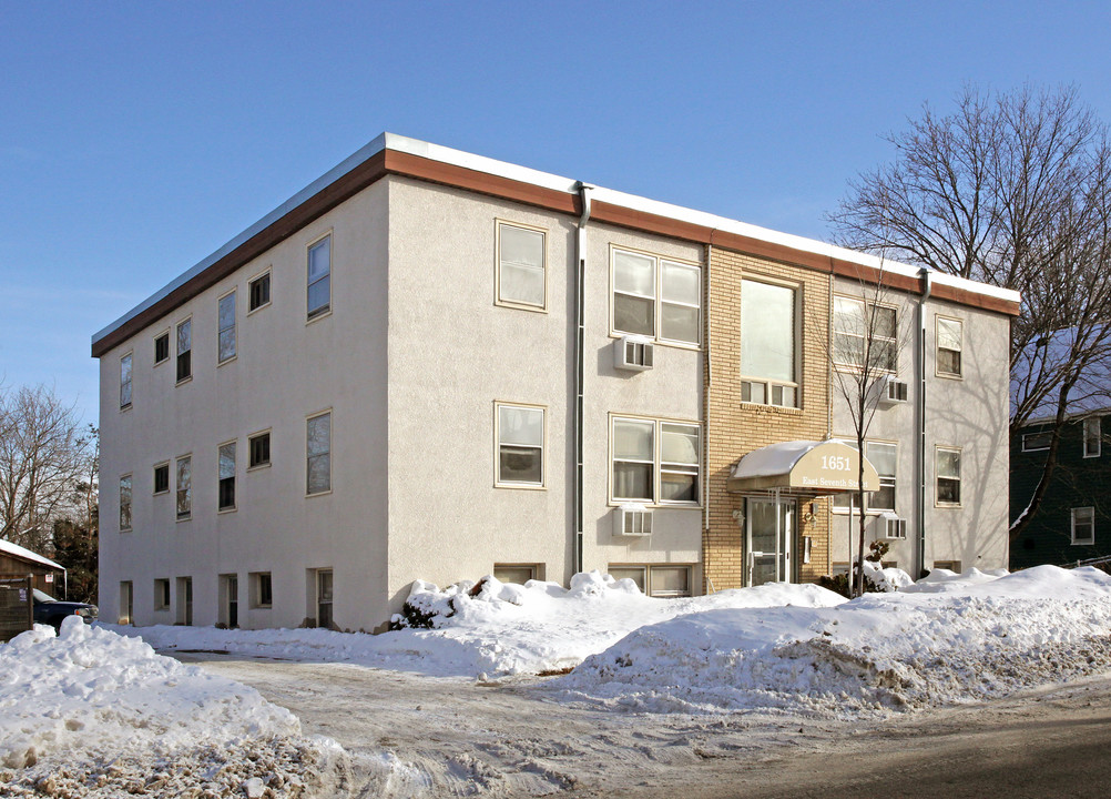 1651 7th St E in St. Paul, MN - Building Photo