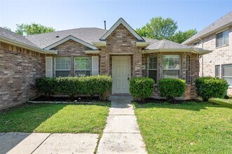 2912 Lighthouse Dr in Denton, TX - Building Photo - Building Photo