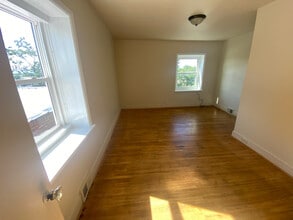 505 Ridge Rd in Lackawanna, NY - Building Photo - Building Photo