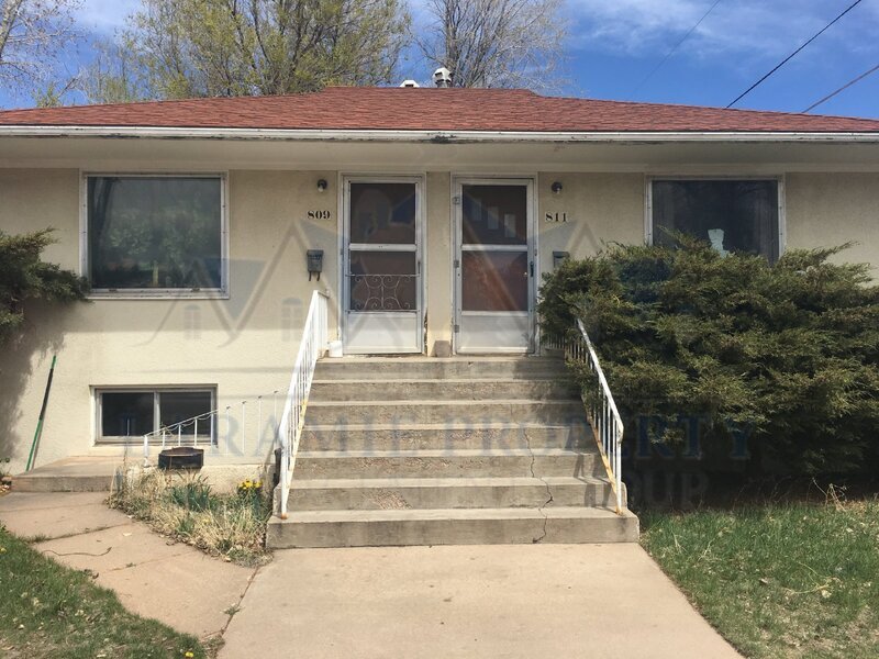 809 E Bradley St in Laramie, WY - Building Photo