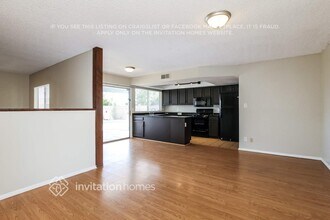 1319 W Topeka Dr in Phoenix, AZ - Foto de edificio - Building Photo