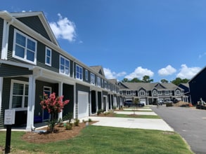 6518 Sharks Tooth Trl in Wilmington, NC - Building Photo - Building Photo