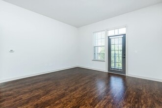 1810 Belcourt in Nashville, TN - Building Photo - Building Photo