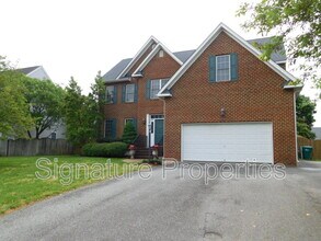 9351 Summer Oak Dr in Mechanicsville, VA - Building Photo - Building Photo